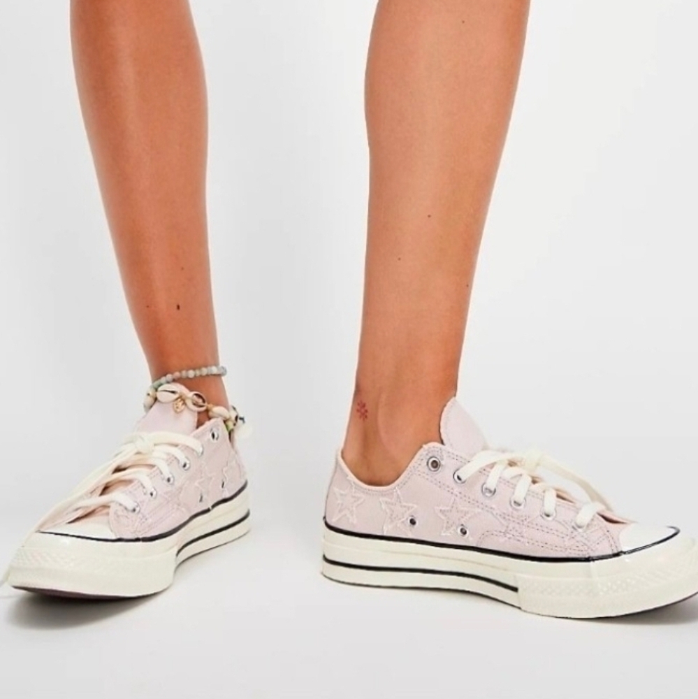 Chuck 70 Celestial Low Sneaker Shy Flamingo 9 Women's Men/Youth 7 Stars - Picture 8 of 12